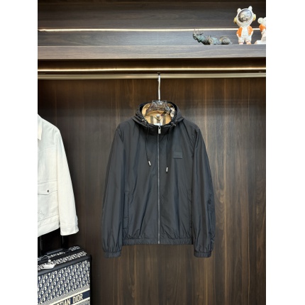 Burberry Jackets for Men in 221163
