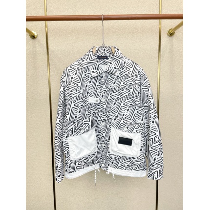Louis Vuitton Thin Jackets For Men in 221244