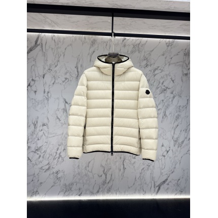 Moncle Thick Coats For Men in 221272