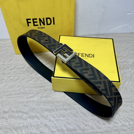 Fendi AAA Quality Belts in 221388
