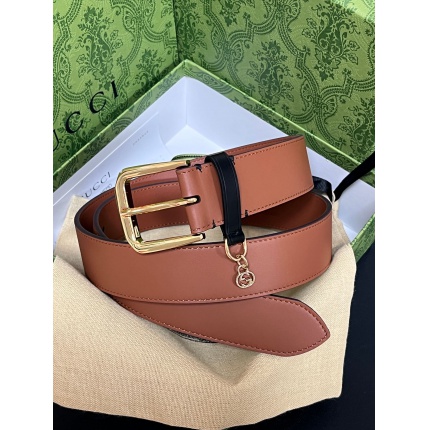 Gucci AAA Quality Belts in 221413
