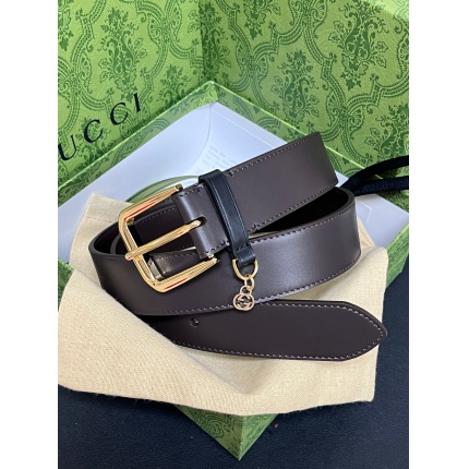 Gucci AAA Quality Belts in 221415