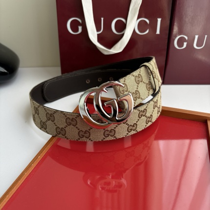 Gucci AAA Quality Belts in 221420