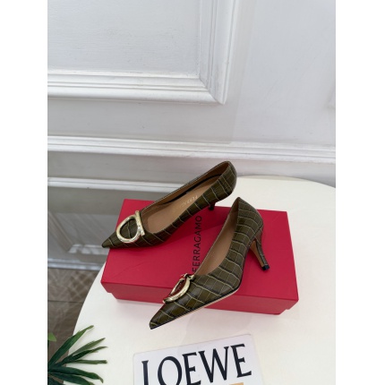 Ferragamo Loafers and Drivers For Women in 221549
