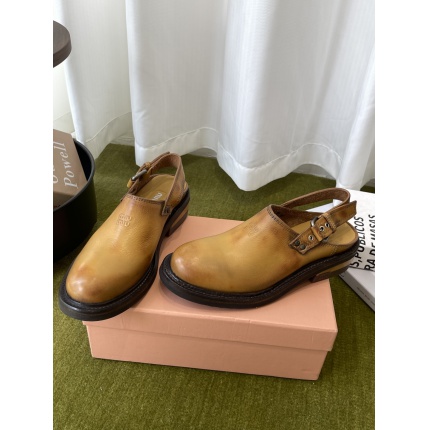 MiuMiu Sandals And Slippers For Women in 221588