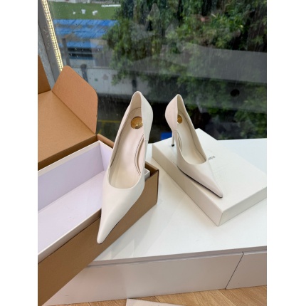 YSL Sandals For Women in 221628