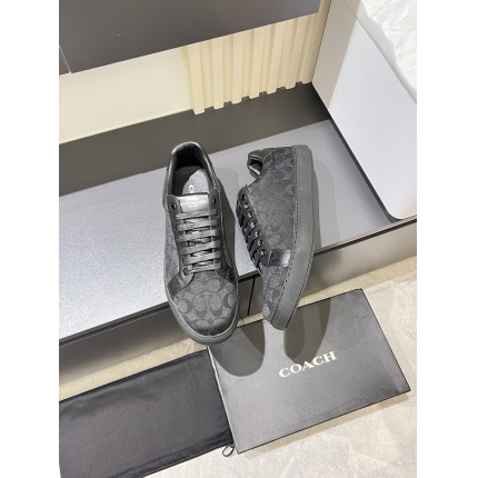 Coach Sneakers in 221716
