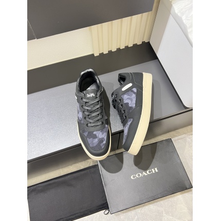 Coach Sneakers in 221717