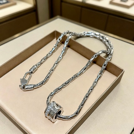 Bvlgari Necklace in 221844