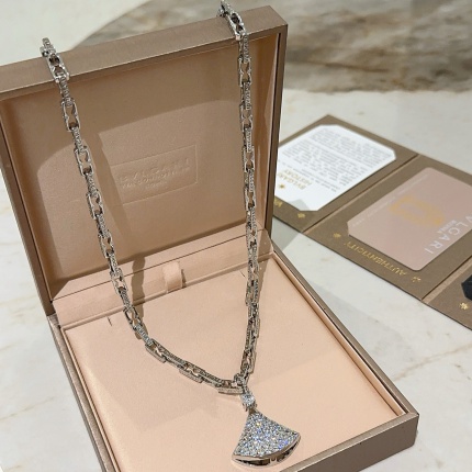 Bvlgari Necklace in 221852
