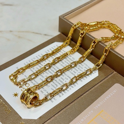 Bvlgari Necklace in 221859