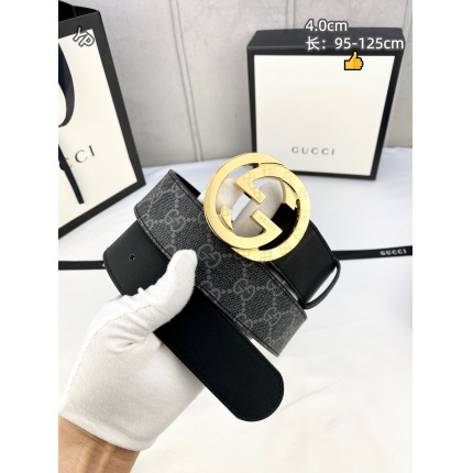 Gucci AAA Quality Belts in 222093