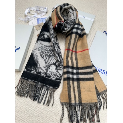 Burberry Cashmere Scarf in 222221