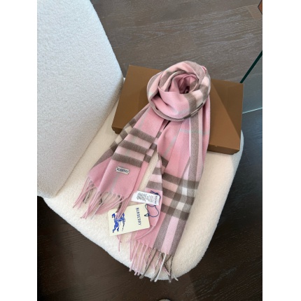 Burberry Cashmere Scarf in 222235