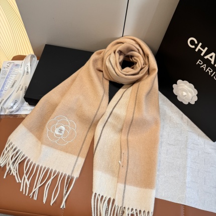Chanel Scarf in 222327
