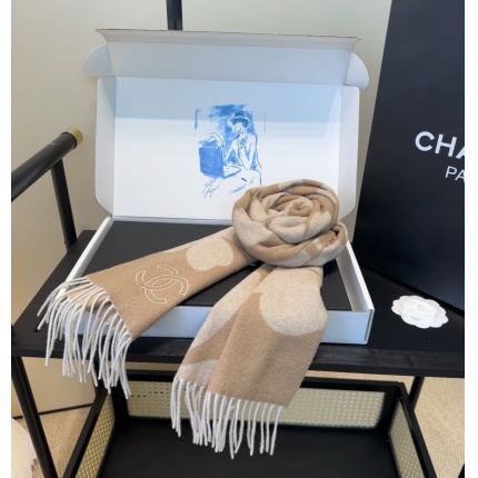 Chanel Scarf in 222335