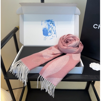 Chanel Scarf in 222336