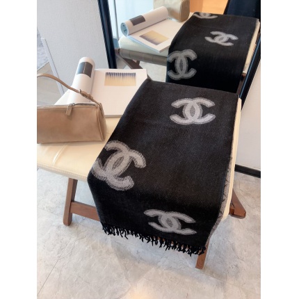 Chanel Scarf in 222340