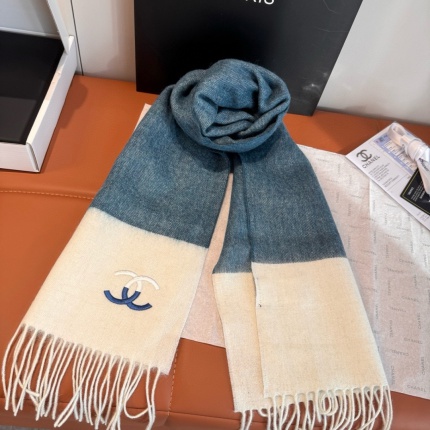 Chanel Scarf in 222343