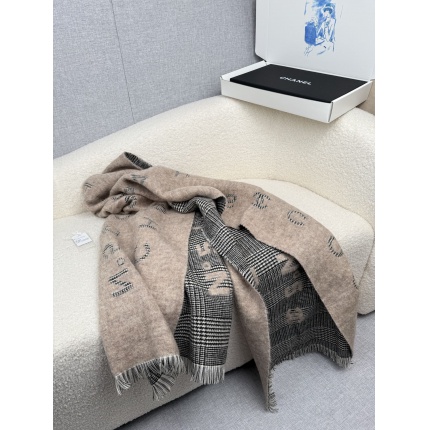 Chanel Scarf in 222348