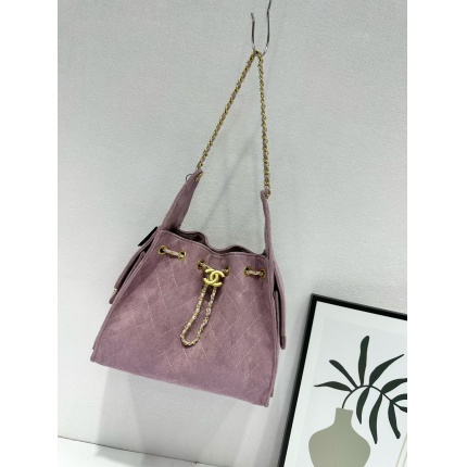 Chanel AAA quality Handbags in 222368