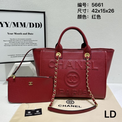 Chanel AAA quality Handbags in 222410