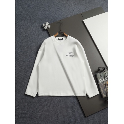 ARC TERYX Hoodies in 222524