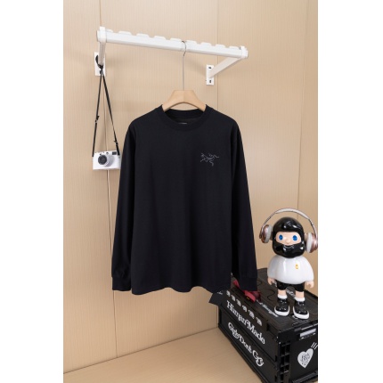 ARC TERYX Long-Sleeved T-Shirt for Men in 222537