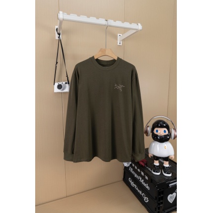 ARC TERYX Long-Sleeved T-Shirt for Men in 222539