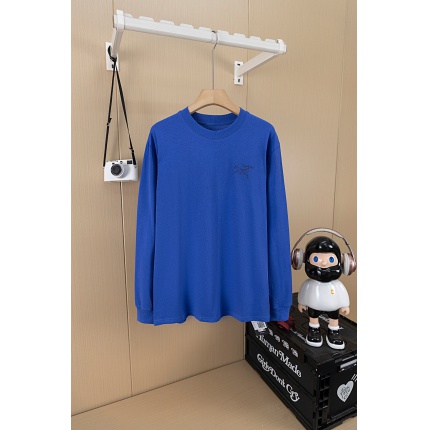 ARC TERYX Long-Sleeved T-Shirt for Men in 222540
