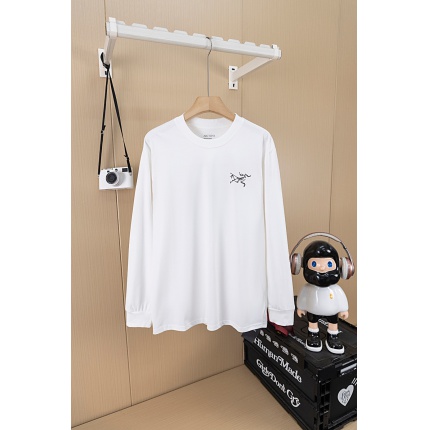 ARC TERYX Long-Sleeved T-Shirt for Men in 222541