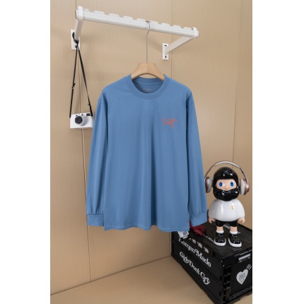 ARC TERYX Long-Sleeved T-Shirt for Men in 222542