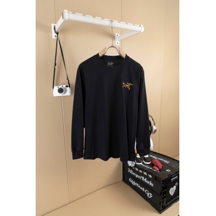 ARC TERYX Long-Sleeved T-Shirt for Men in 222544