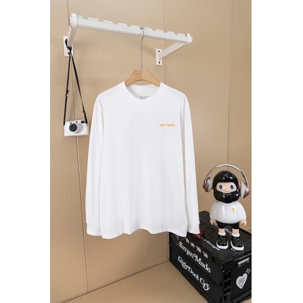 ARC TERYX Long-Sleeved T-Shirt for Men in 222546