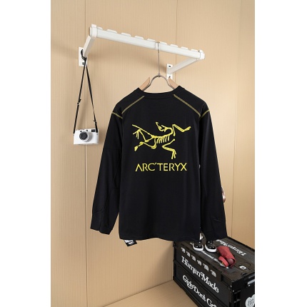 ARC TERYX Long-Sleeved T-Shirt for Men in 222572