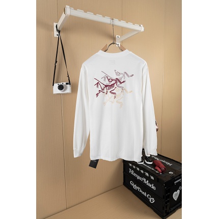 ARC TERYX Long-Sleeved T-Shirt for Men in 222573