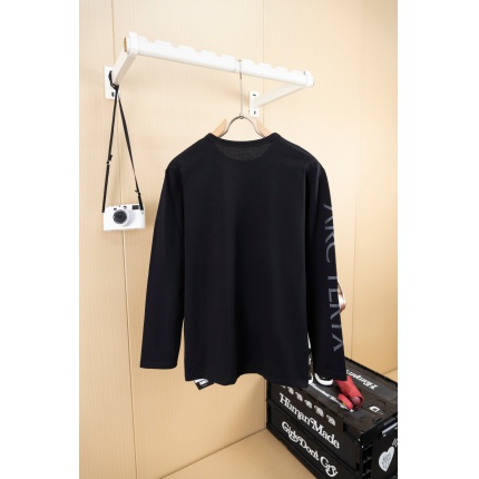 ARC TERYX Long-Sleeved T-Shirt for Men in 222575