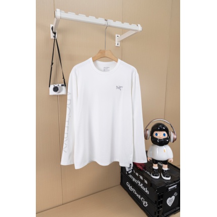 ARC TERYX Long-Sleeved T-Shirt for Men in 222576