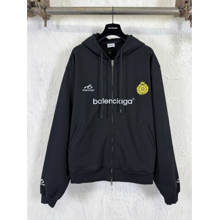 Balenciaga Hoodies for Men in 222626