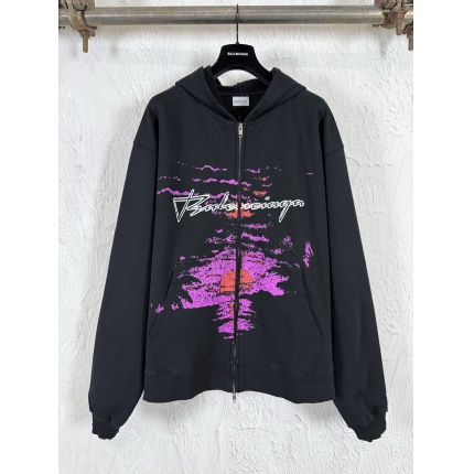 Balenciaga Hoodies for Men in 222630