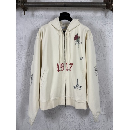 Balenciaga Hoodies for Men in 222634