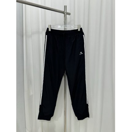 Balenciaga Pants in 222662
