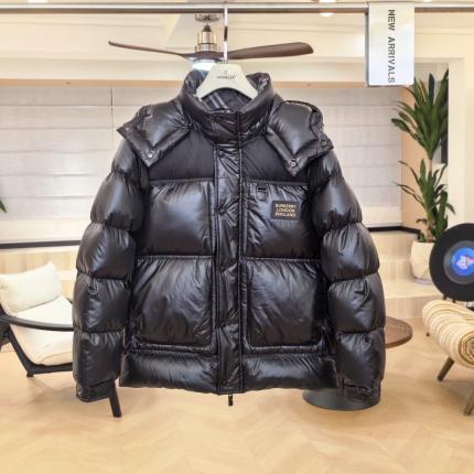 Burberry Trench Coats For Men in 222664