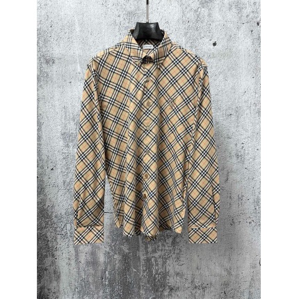 Burberry Long-Sleeved Polo Shirts for Men in 222696