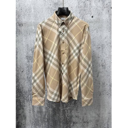 Burberry Long-Sleeved Polo Shirts for Men in 222697