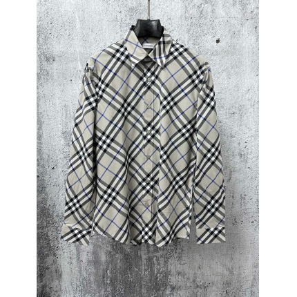 Burberry Long-Sleeved Polo Shirts for Men in 222698