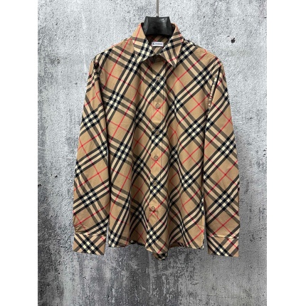 Burberry Long-Sleeved Polo Shirts for Men in 222699