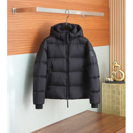 Burberry Trench Coats For Men in 222720