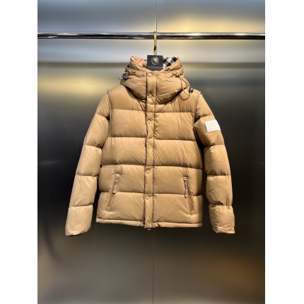 Burberry Trench Coats For Men in 222769