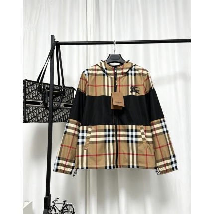 Buberry Jackets For Men in 222779